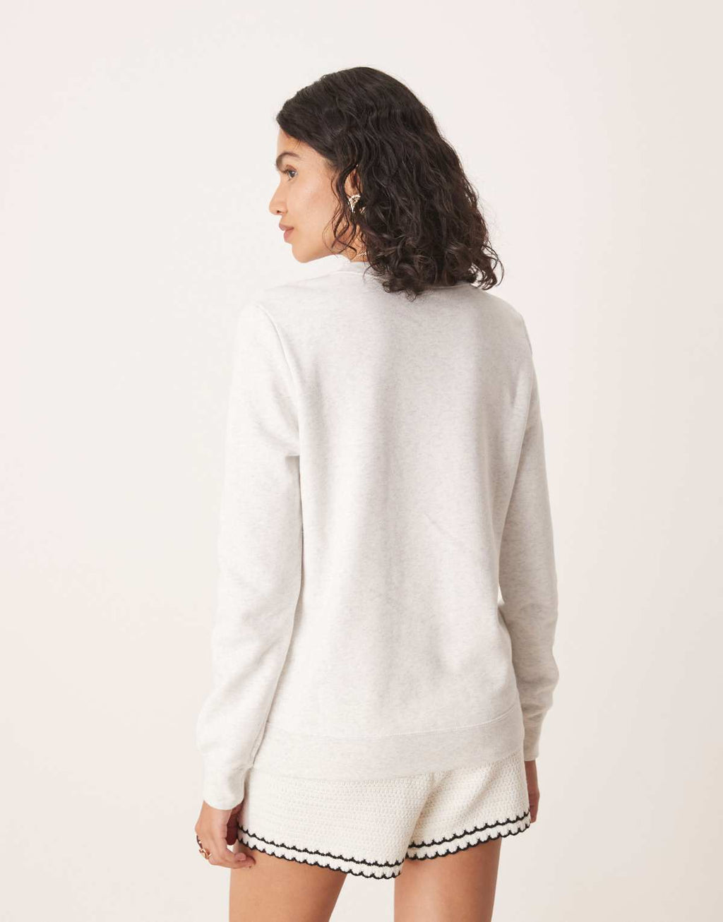 Nike Club Fleece retro logo sweatshirt in grey, side view