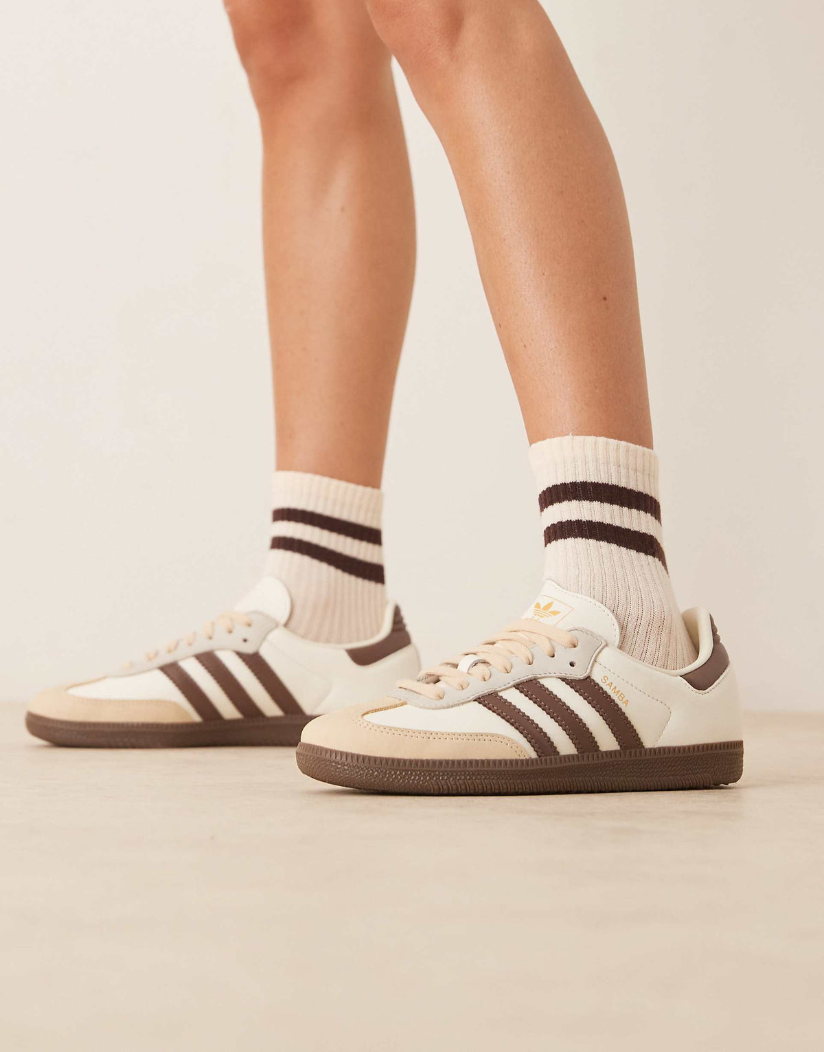 Adidas Samba in cream and brown, outer side profile