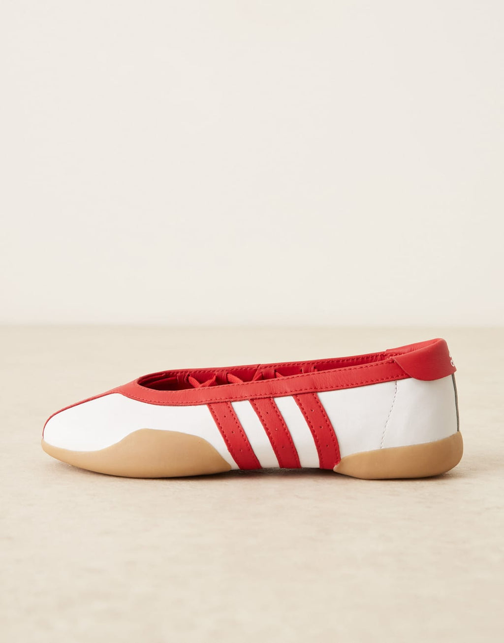 adidas Originals Taekwondo Mei ballet flats in white and red with gum sole, side view