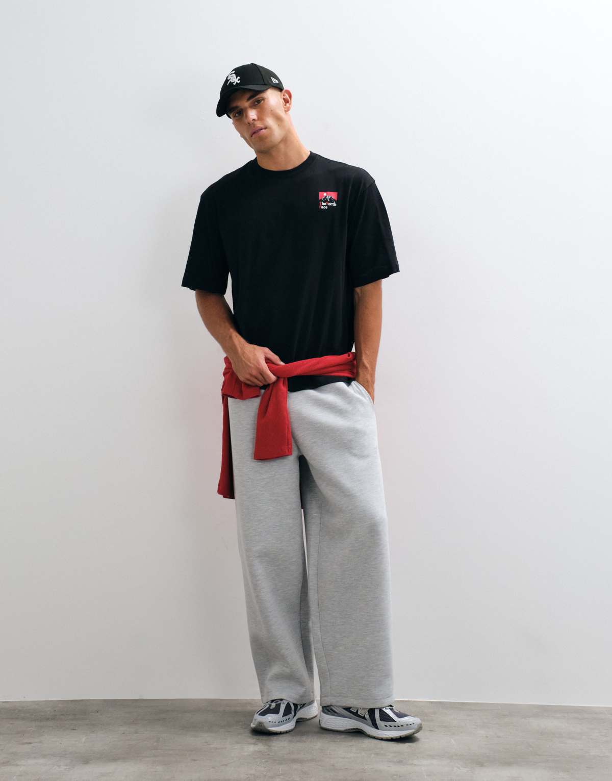 The North Face The Right Side oversized t-shirt in black, alternate view