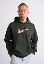 Nike Men's Sportswear Club Fleece Hoodie in Green
