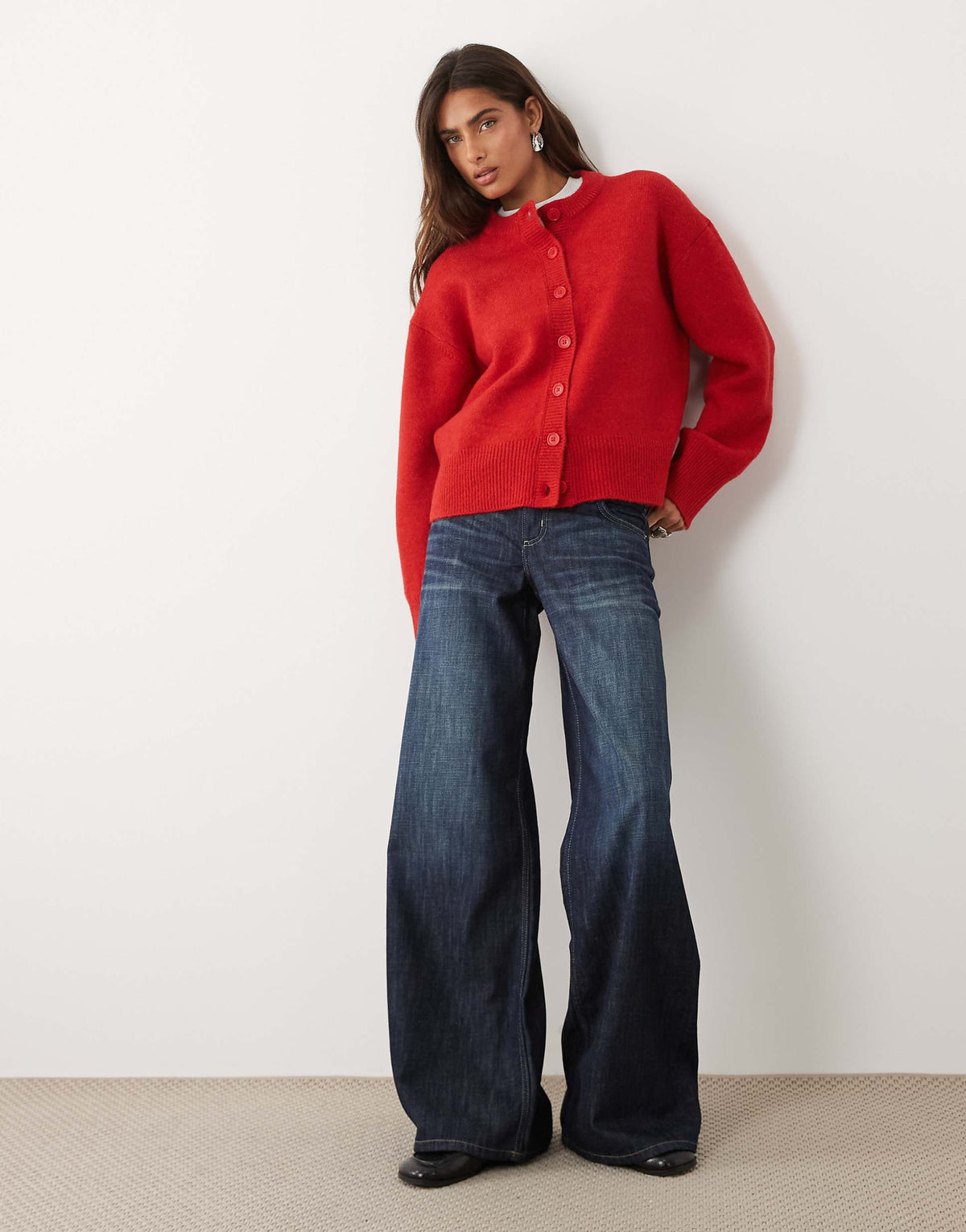 Relaxed cardigan with side split detail in red