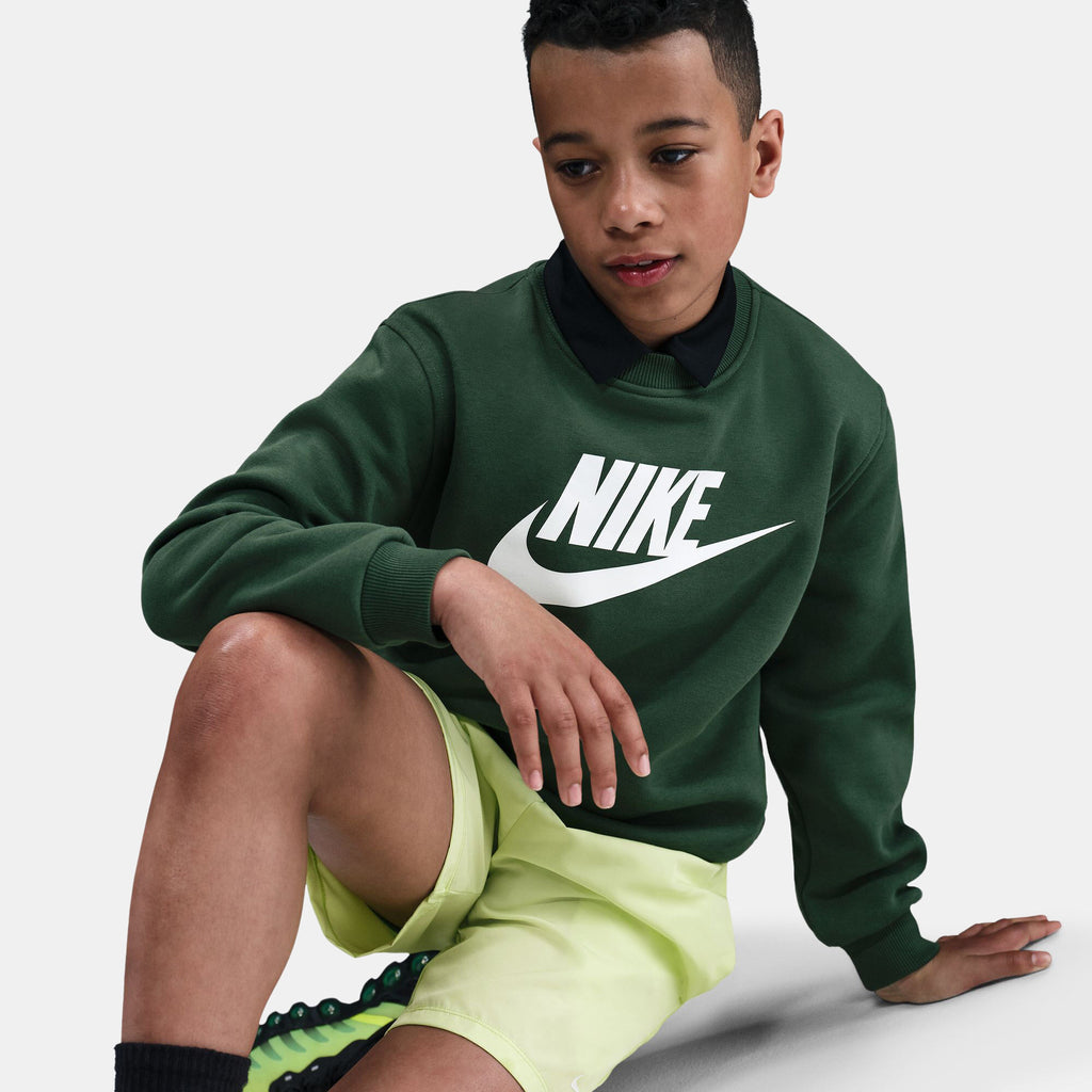 Nike Kids' Sportswear Club Sweatshirt in green, detail view